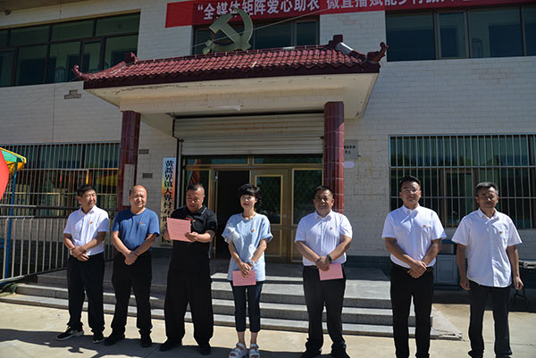 活动现场-(2).jpg
