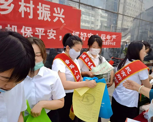 图片18.jpg