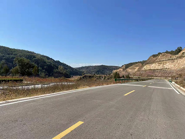 府谷县孤山镇:推进人居环境整治 擦亮乡村振兴底色2.jpg