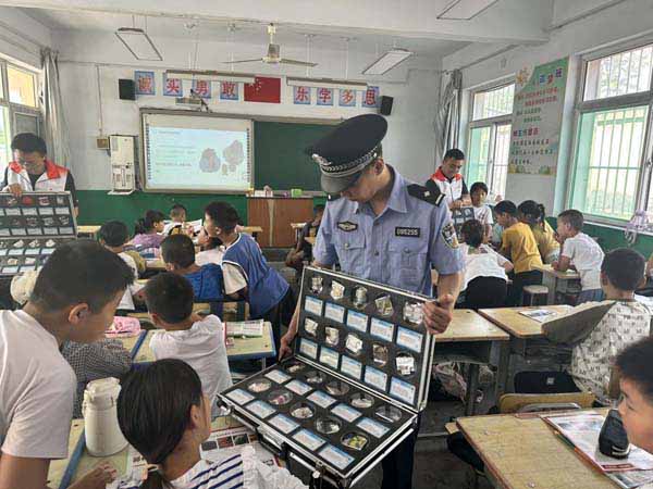 图片2.jpg