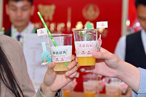 下载 (15).jpg