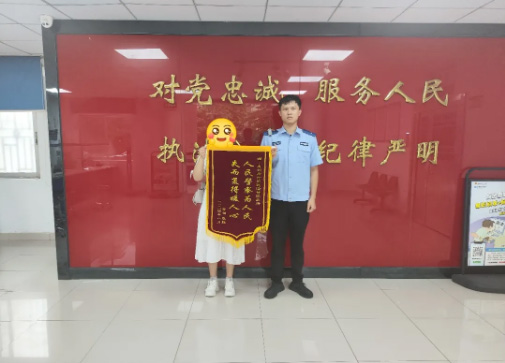 91f3702faa4adfcfa0d60b2780f8e17.jpg
